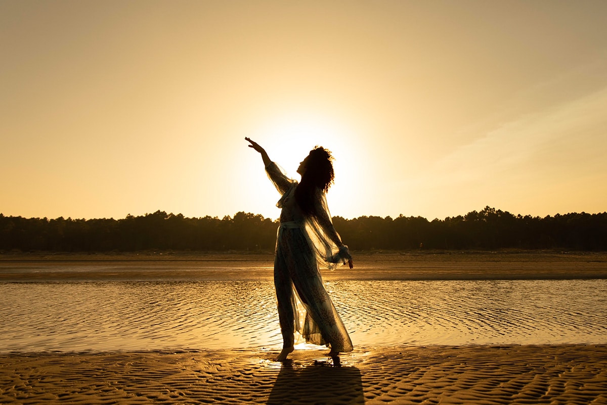 Retreat yoga mirage Tropea 2022 the shape of water